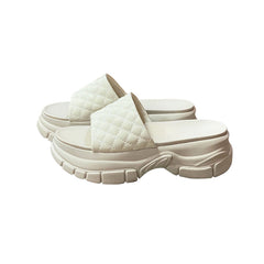 Soft leather platform slippers Fashion cake bottoming beach sandals